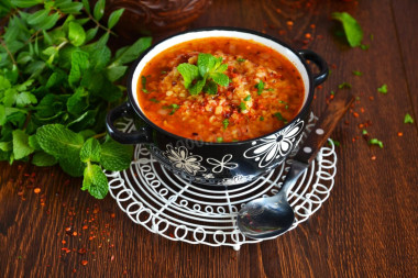 Turkish red lentil soup with bulgur