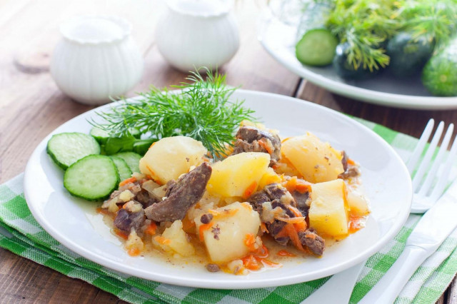 Potatoes with chicken liver