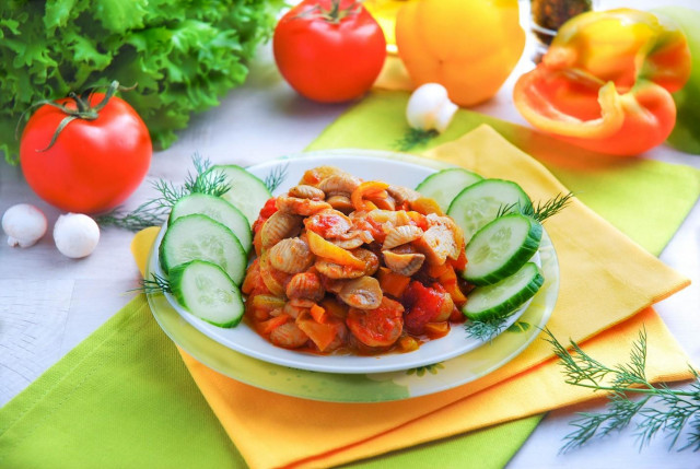 Mushrooms with bell pepper