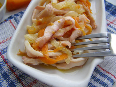 Squid with carrots and onions