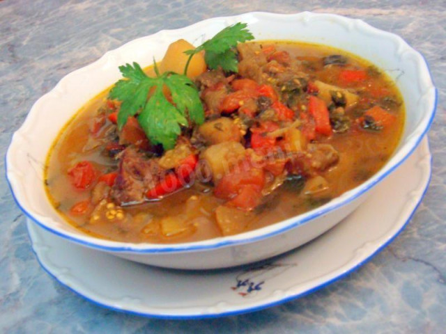 ajapsandal with Georgian meat