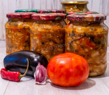 Winter snack of eggplant with beans and bell pepper