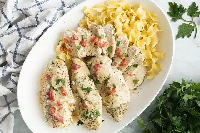 Chicken breasts in cream sauce in a slow cooker