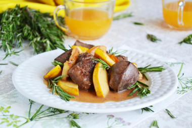 Liver with quince with orange sauce