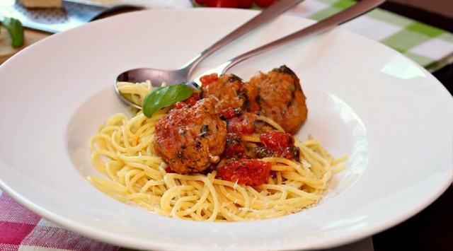 Meat balls in Italian sauce