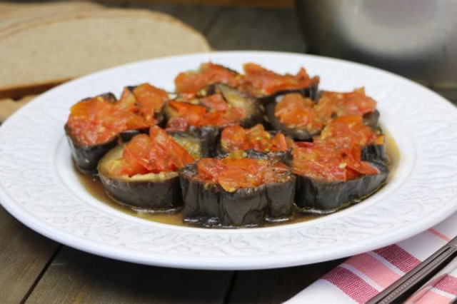 Appetizer eggplant and tomatoes with garlic
