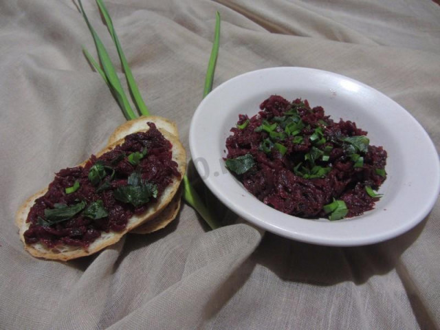 Beetroot caviar with ginger