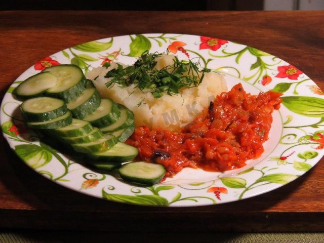 Whiting in tomato with vegetables