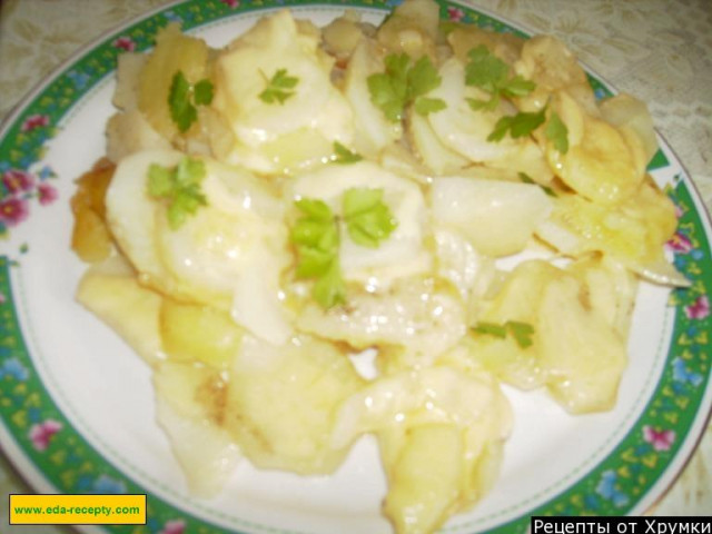 Potatoes, baked in cheese