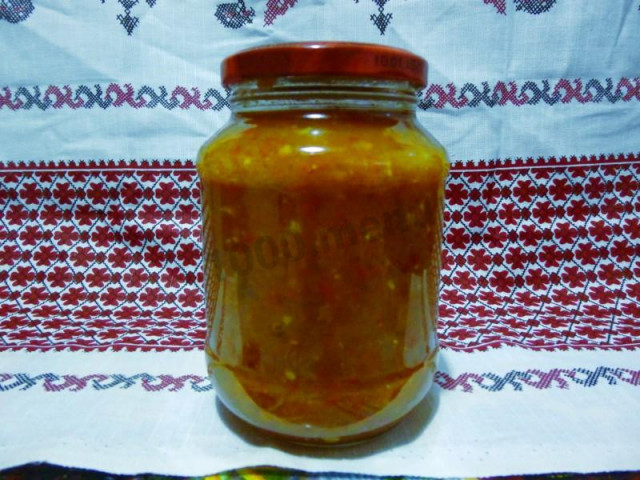 Caviar from Bulgarian and hot pepper with vinegar for winter