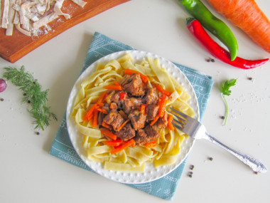 Homemade noodles with beef