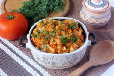 Rice with cabbage in the oven