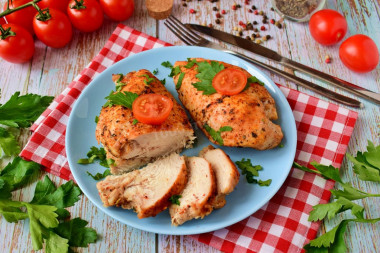 Chicken breasts in foil baked in the oven