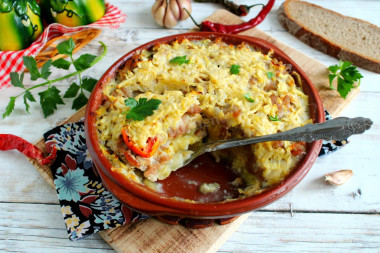 Zucchini casserole with minced meat in the oven