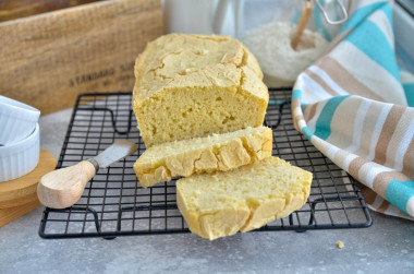 Gluten-free bread in the oven