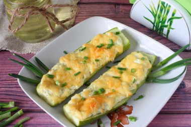 Zucchini with cottage cheese in the oven