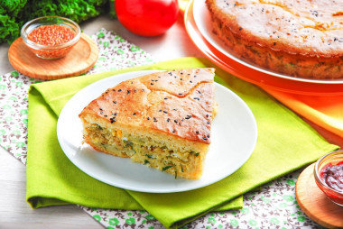 Quick aspic pie in the oven with cabbage