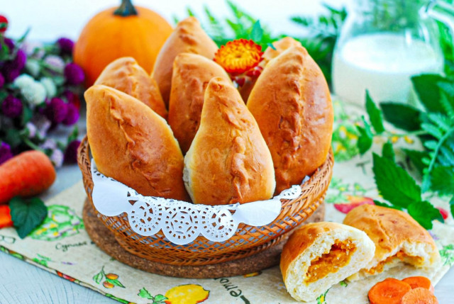 Carrot pies in the oven