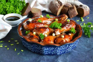 Chicken drumsticks in soy sauce in the oven