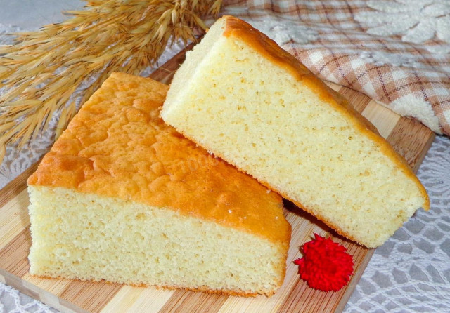 Moist sponge cake