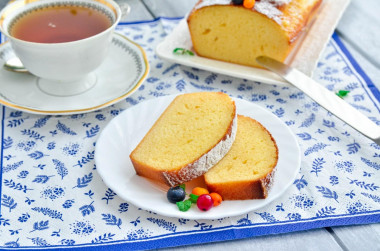 Cupcake with condensed milk in the oven