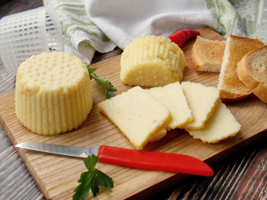 Homemade cheese made from cottage cheese and milk