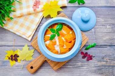 Pumpkin in a pot in the oven