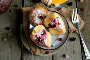 Stuffed apples in the oven