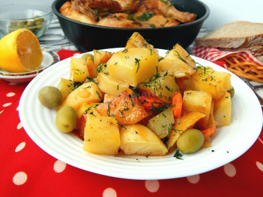 Potatoes with gravy in the oven