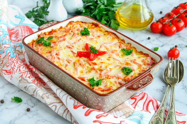 Potatoes under a fur coat in the oven