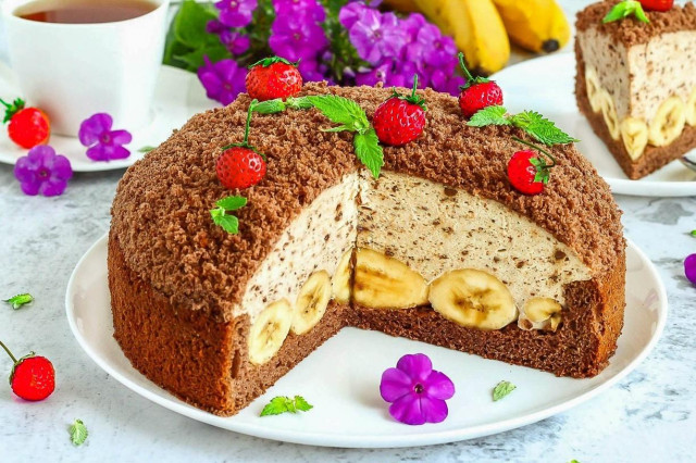 Banana Mink Mole cake
