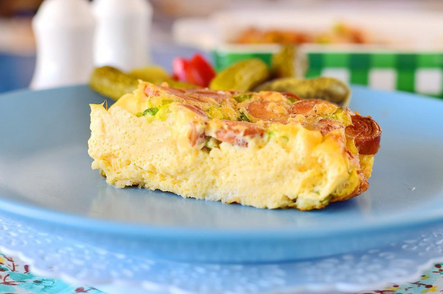 Omelet with sausage in the oven