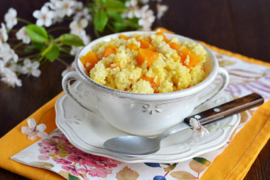 Millet porridge with pumpkin in the oven