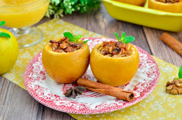 Apples with walnuts baked in the oven with honey