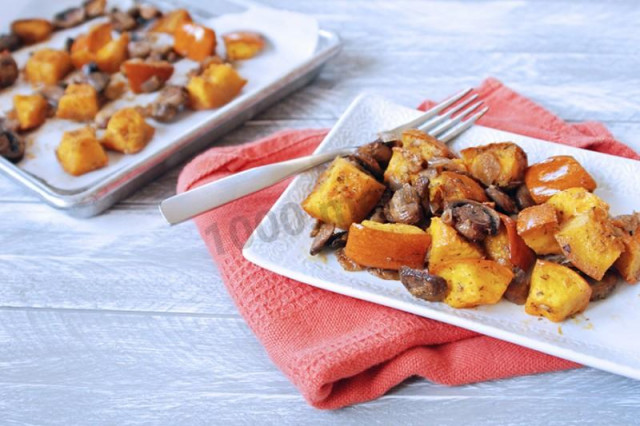 Pumpkin with mushrooms in the oven