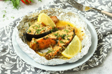 Pink salmon in soy sauce in the oven