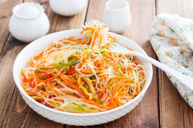 Funchosa salad with Korean carrots and cucumber