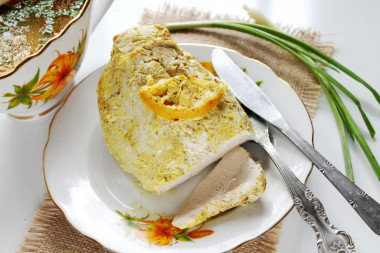 Turkey breast with curry in the oven