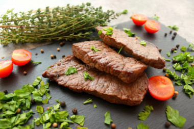 Marbled beef in the oven