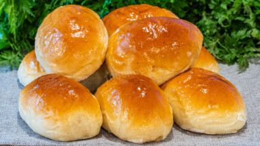 Pies with cabbage and minced meat in the oven