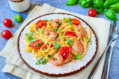 Linguini pasta with shrimp
