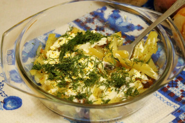 Potatoes with chanterelles in the oven