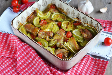 Turkey with zucchini in the oven