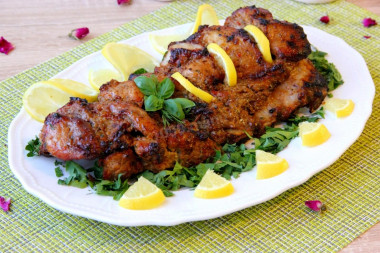 Pork ribs in onion marinade in the oven