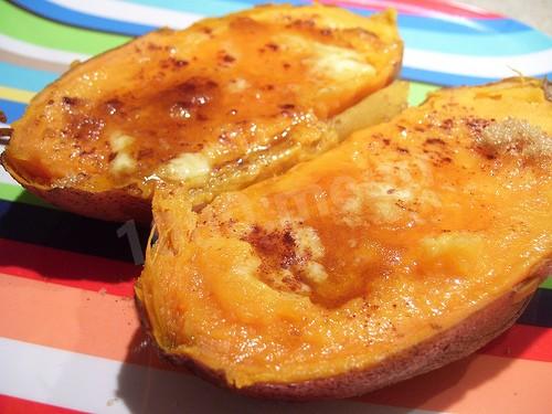 Baked sweet potatoes in the oven