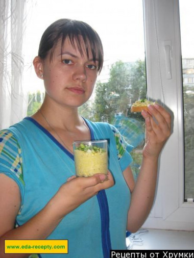 Croutons in the oven with pickles