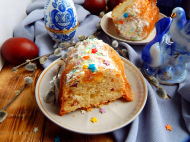 Easter cake with live yeast