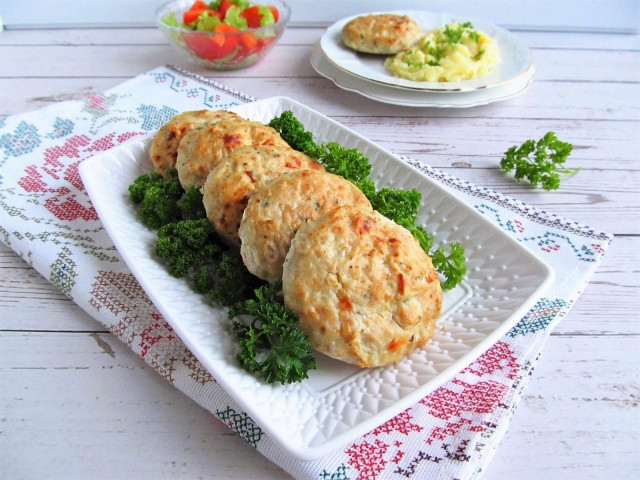 Cutlets with oatmeal