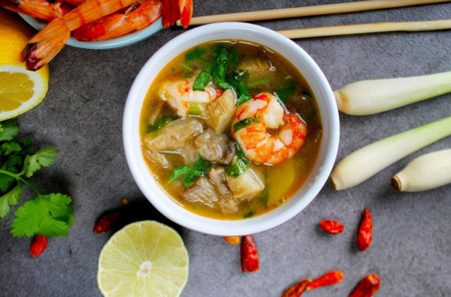 Tom yam classic soup at home