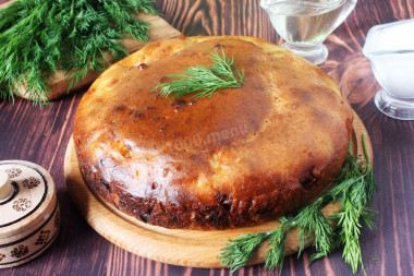 Aspic pie with minced meat on kefir